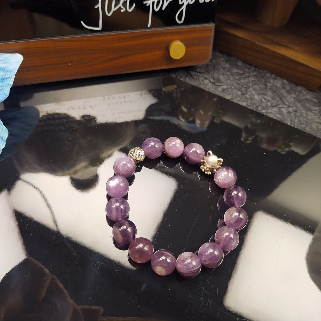 Natural Lilac Kunzite Beaded Bracelet, Kunzite Crystal Bracelet with Fox Charm, Heart Chakra Emotional Healing Crystal Bracelet, Self Love Calming Crystal Jewelry Gift for Her