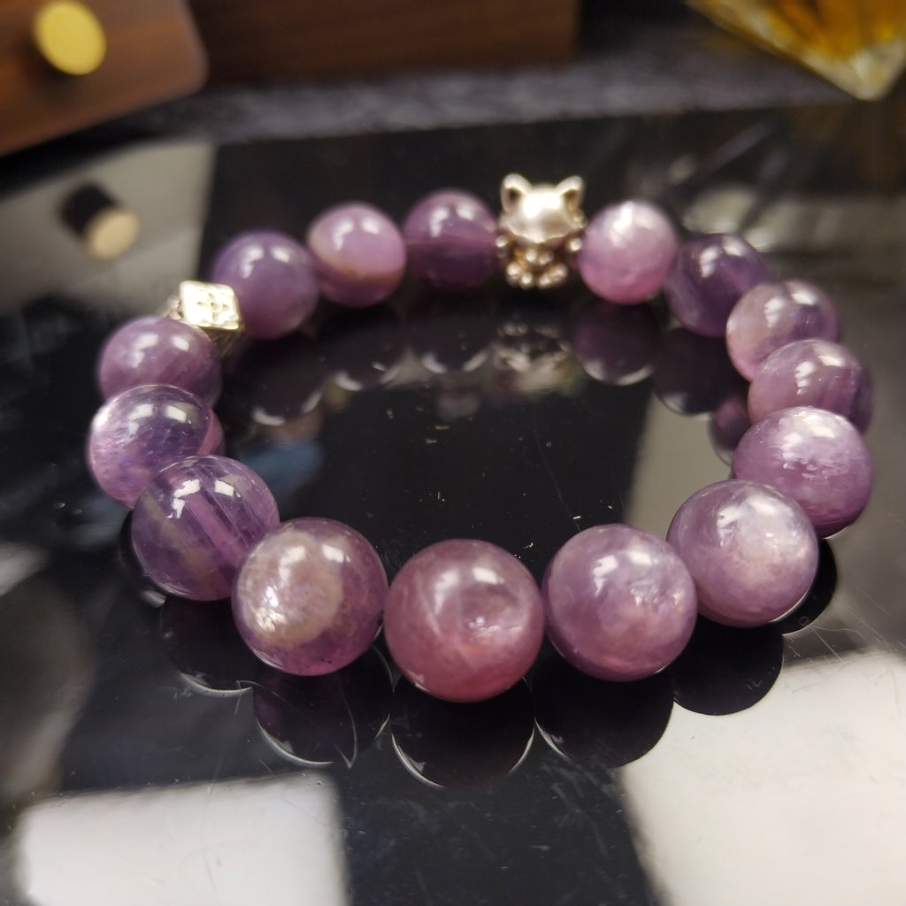 Natural Lilac Kunzite Beaded Bracelet, Kunzite Crystal Bracelet with Fox Charm, Heart Chakra Emotional Healing Crystal Bracelet, Self Love Calming Crystal Jewelry Gift for Her