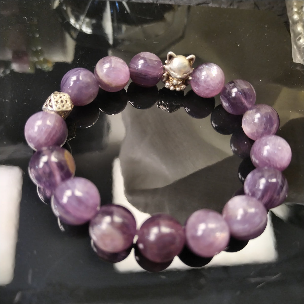 Natural Lilac Kunzite Beaded Bracelet, Kunzite Crystal Bracelet with Fox Charm, Heart Chakra Emotional Healing Crystal Bracelet, Self Love Calming Crystal Jewelry Gift for Her