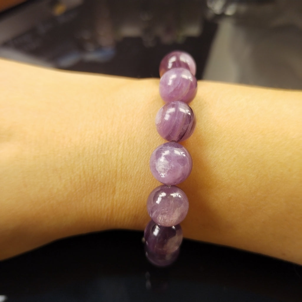 Natural Lilac Kunzite Beaded Bracelet, Kunzite Crystal Bracelet with Fox Charm, Heart Chakra Emotional Healing Crystal Bracelet, Self Love Calming Crystal Jewelry Gift for Her